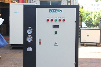 低溫冷水機在選擇冷劑方面要考慮哪些因素？
